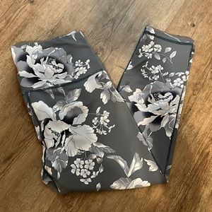 Floral Mono B Leggings L
